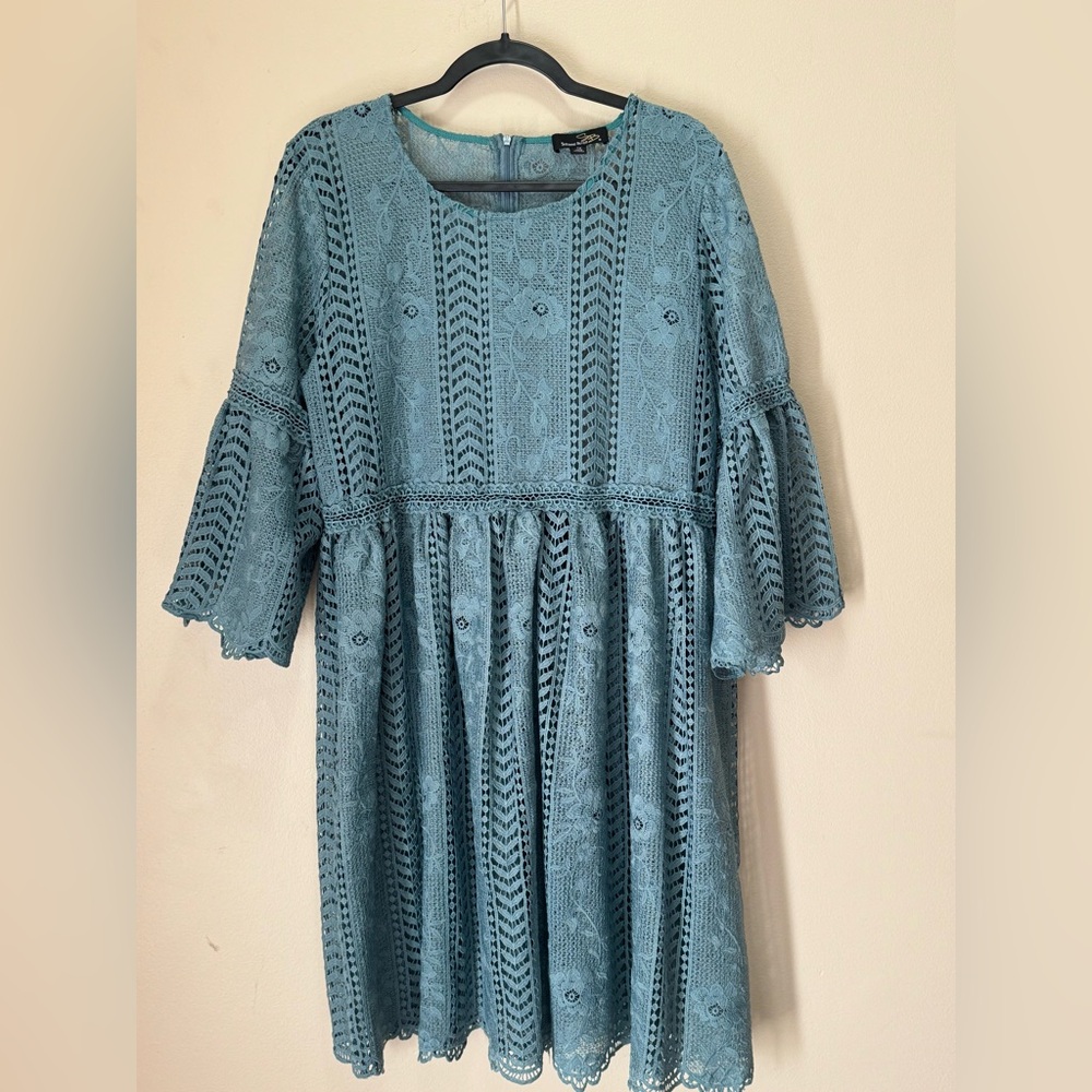 Suzanne Betro Lace Dress